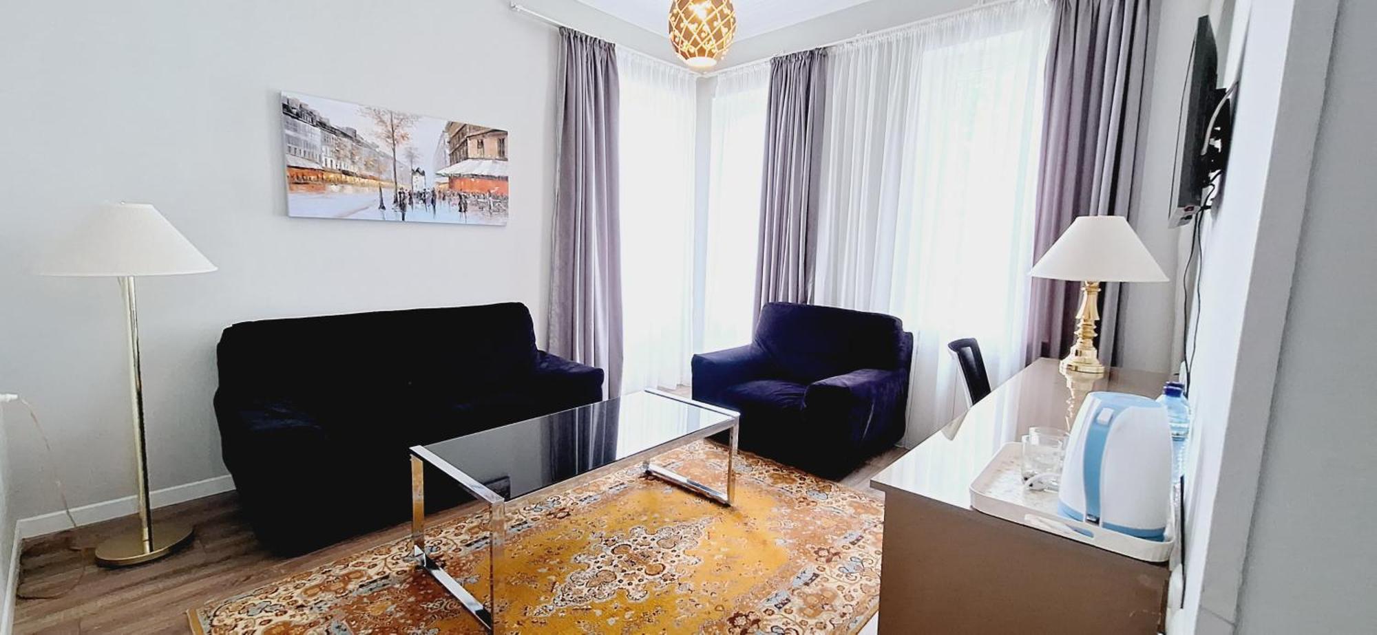 Iliani Hotel Тбилиси Екстериор снимка