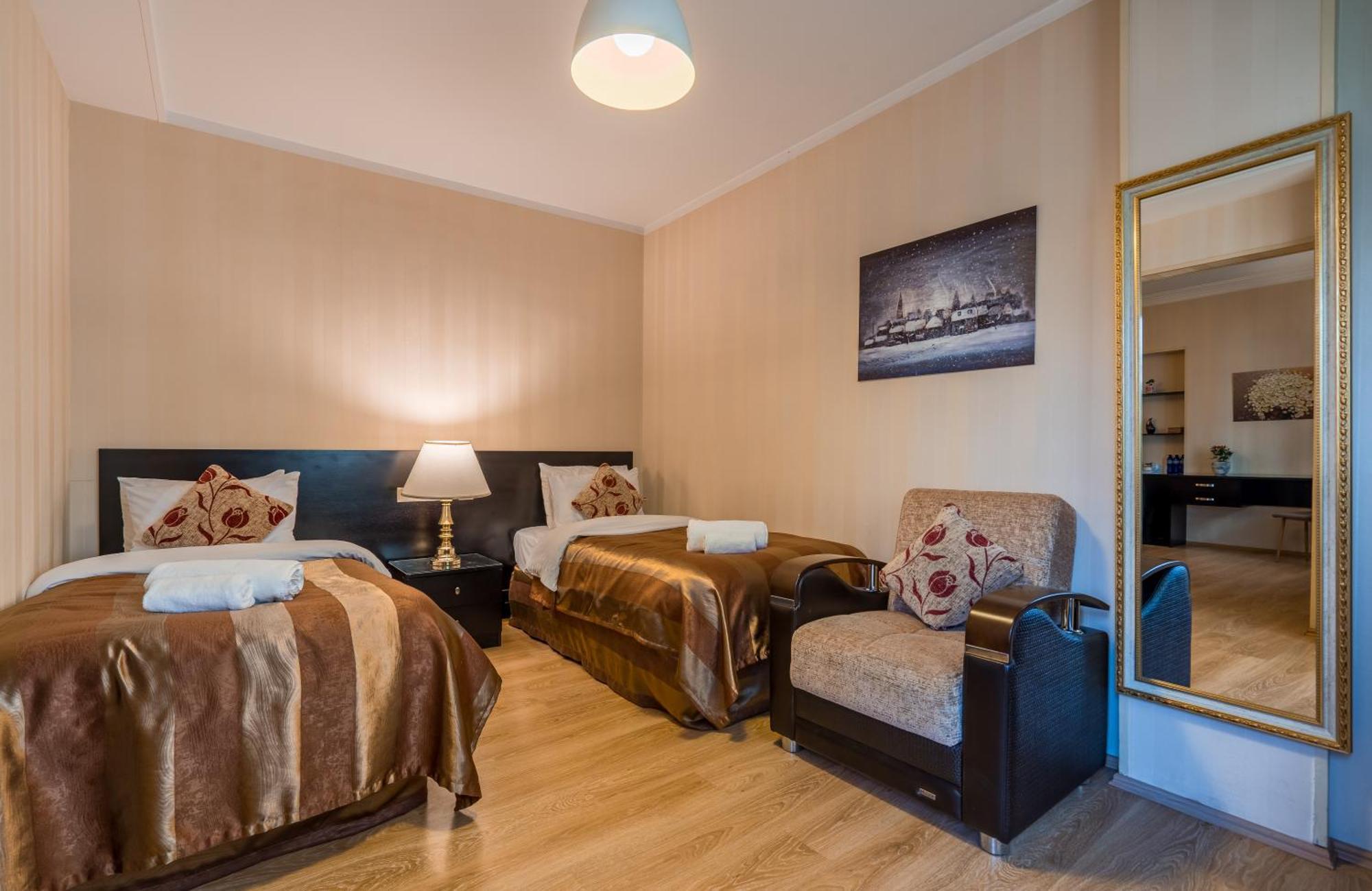 Iliani Hotel Тбилиси Екстериор снимка