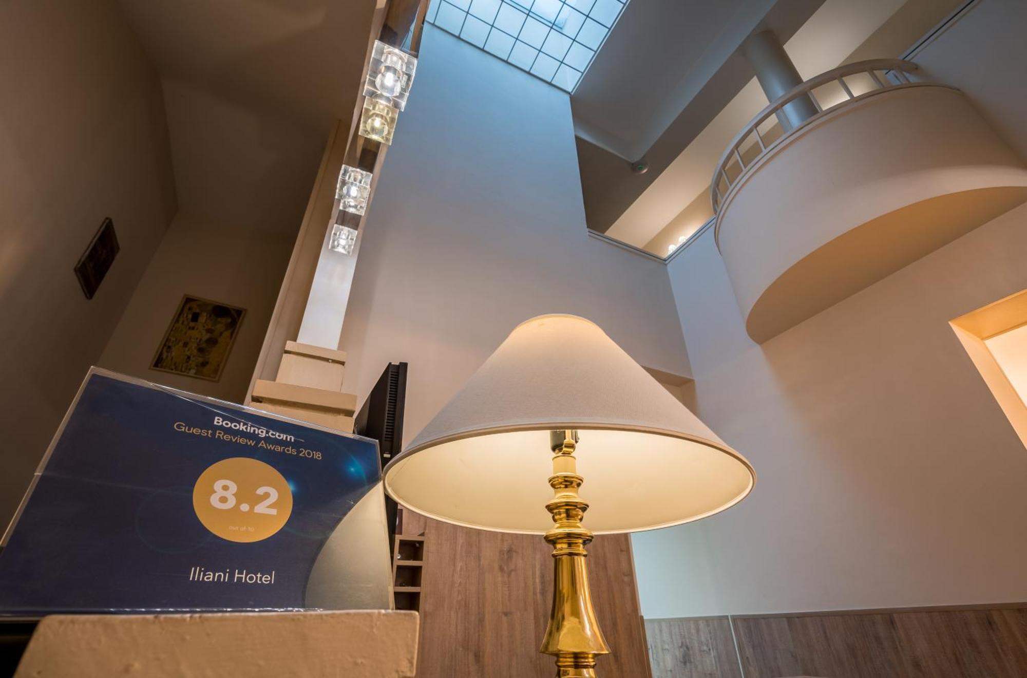 Iliani Hotel Тбилиси Екстериор снимка